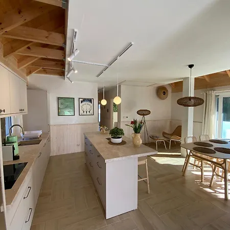 Choriatiki Apartment *