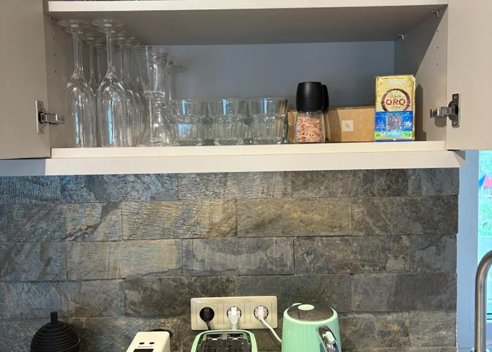 Choriatiki شقة دمبكي